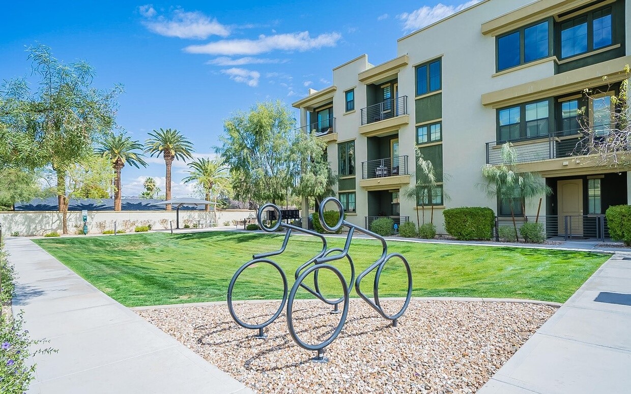 https://www.apartments.com/4236-n-27th-st-phoenix-az/se1p396/